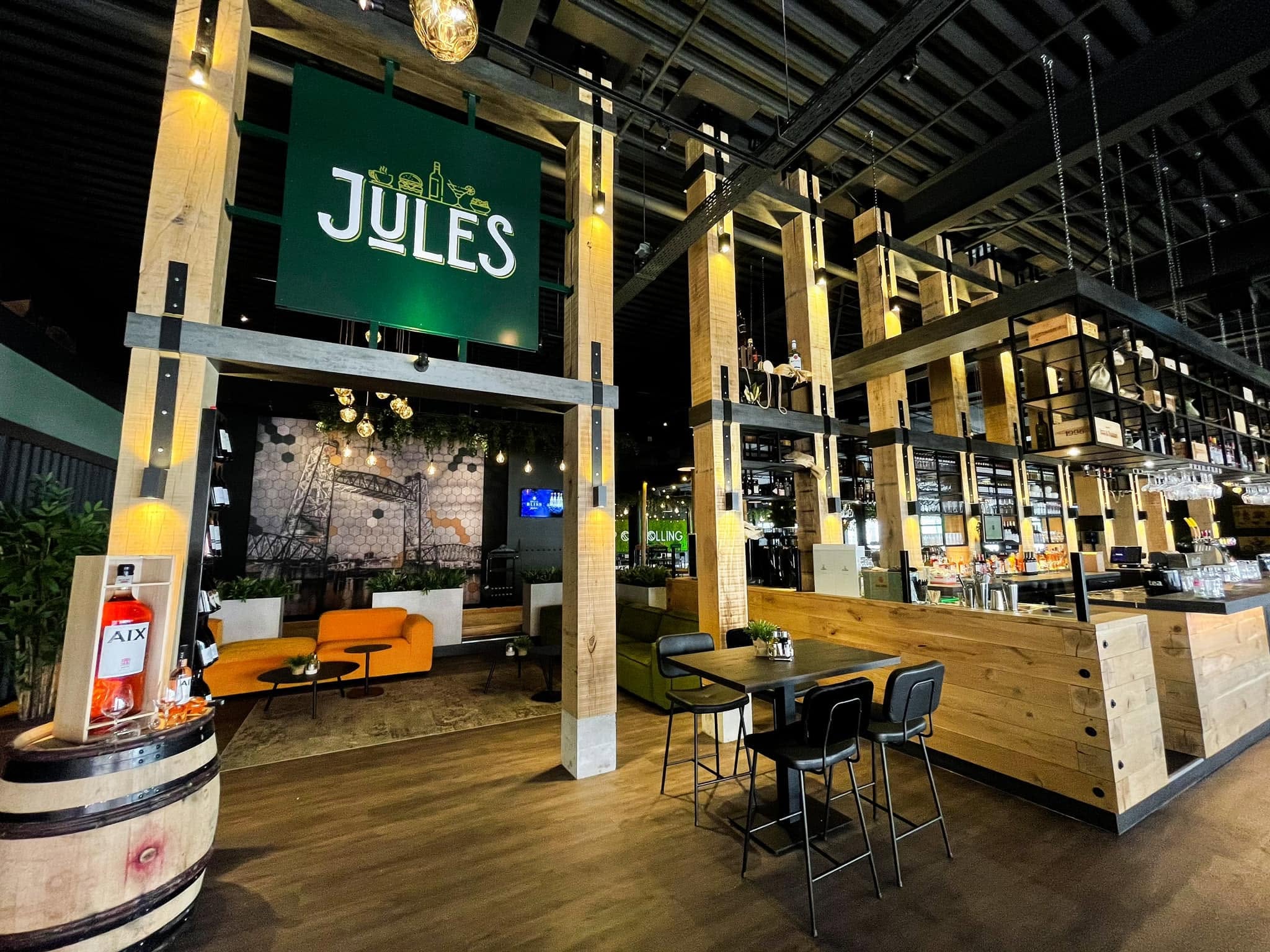 Jules Boules Bites Bar: 34 speakers die je niet hoort te zien